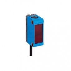 SICK 1060815 GL6-P1212 Photoelectric Sensor, 6m, PNP, Retroreflective, 10 to 30VDC, Cable, G6 Series - View 1