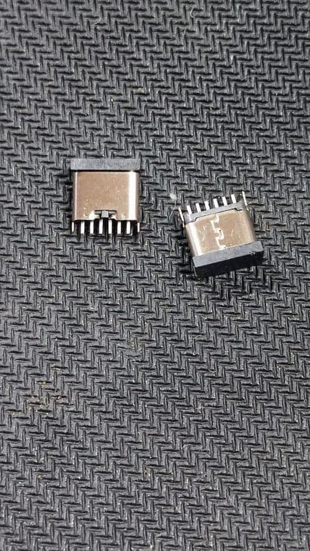 061N-4BZV33-W2 TYPE C FEMALE USB Connectors A2023 - View 1