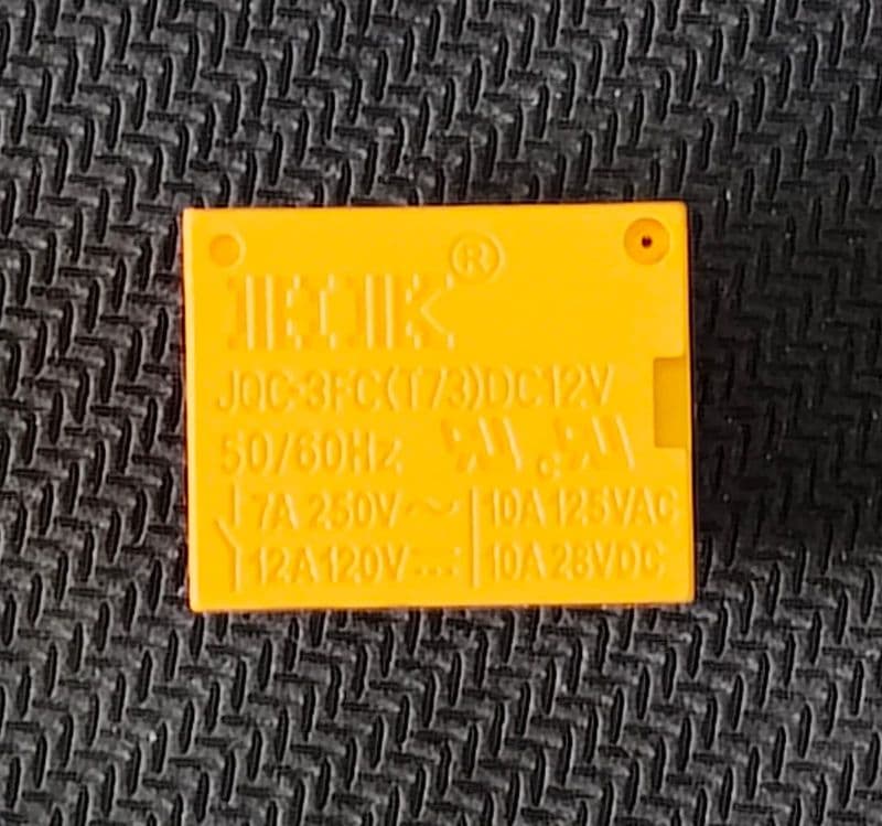 12V 7A YELLOW RELAY SPDT PCB Mount Sugar Cube 19x15x15MM ETA2154 - View 1