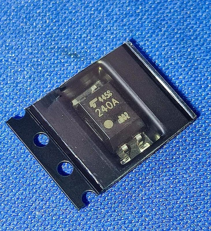 TLP240A(TP1,F SMD-4P TOSHIBA SPST-NO(1 Form A) Solid State Relays 240A ETA2435 - View 1