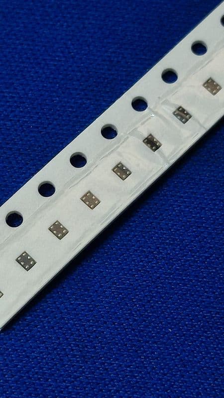 ICMEF112P900MFR 1.27x1x0.6mm 90Ω@100MHz Common Mode Filters ETA2468 - View 2