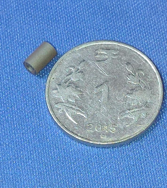 F9-BP RH 3.5x6x1.5mm SHOU HAN Ferrite Cores ETA2604 - View 1