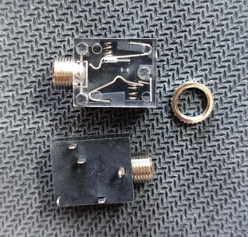 3.5MM FEMALE audio CONNECTOR SS-ST-3159 ET10777 - View 1