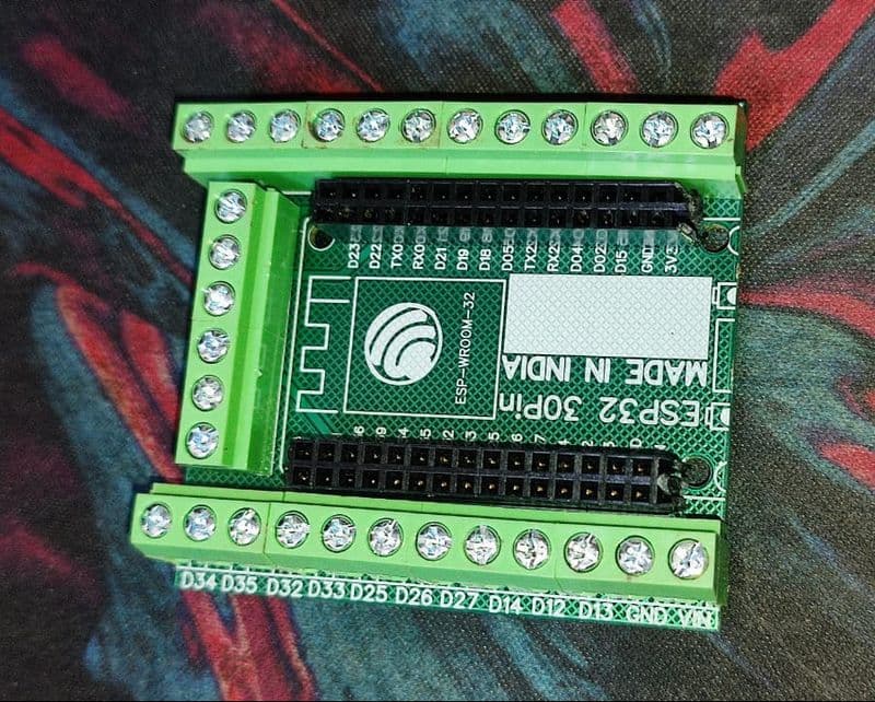 ESP32 30 PIN SCREW TERMINAL BREAKOUT BOARD 30PIN ET11065 - View 2
