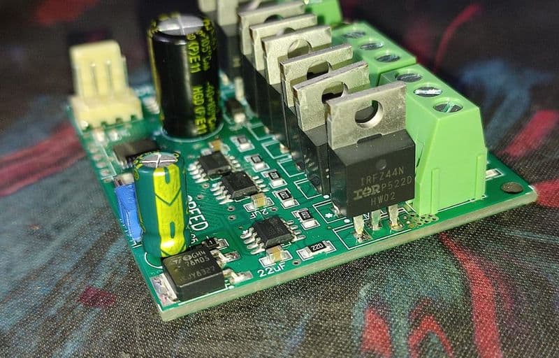 8 Channel 30A DC Design Chaser 7-15V ET11271 - View 3