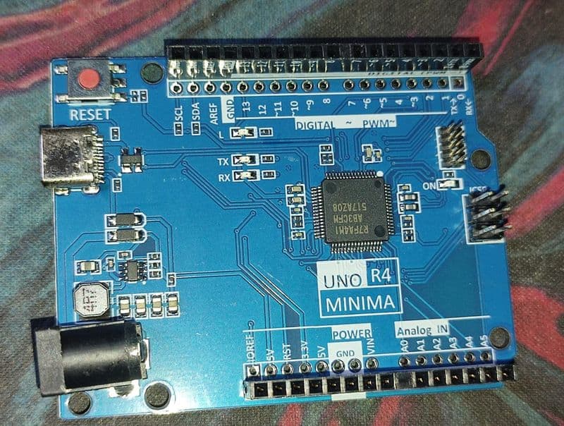 UNO R4 Minima C type USB ET11299 - View 2