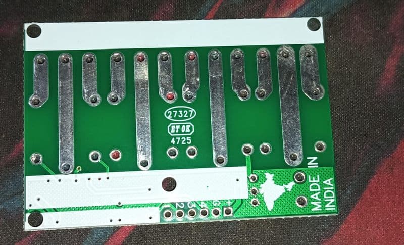 PCB FOR 4 channel 5v or 12v High trigger RELAY MODULE 4CH ET7265 - View 3