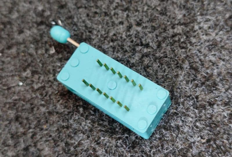 14 Pin ZIF Socket Narrow Body 14PIN ET7569 - View 2