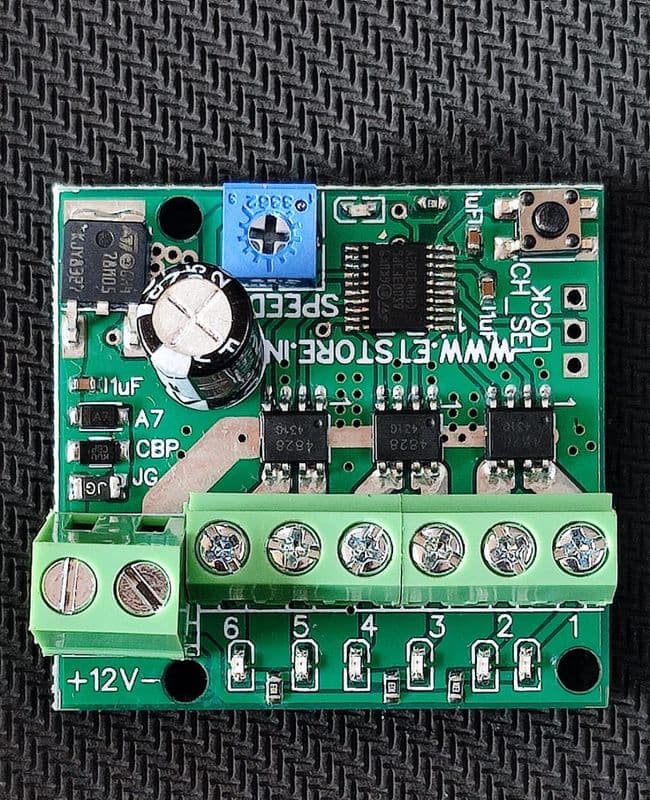 6 CHANNEL 5V 5A DC LIGHT CHASER WITH 25 DESIGN,MODE AND SPEED CONTROL ET11115 - View 1