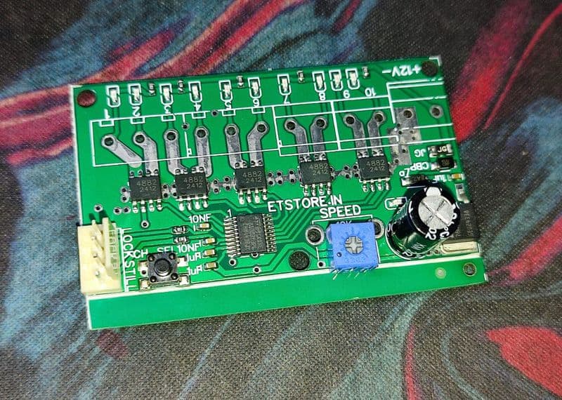 DC Design Chaser 10 / 8 / 6 / 4 Channel with small speed controller & without connector 7-15V DC 8A ET11241 - View 2