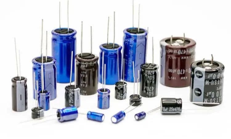 Assorted Through-Hole Capacitor Kit: 210pcs Aluminum Electrolytic and Ceramic Capacitors - 21 Values - View 1