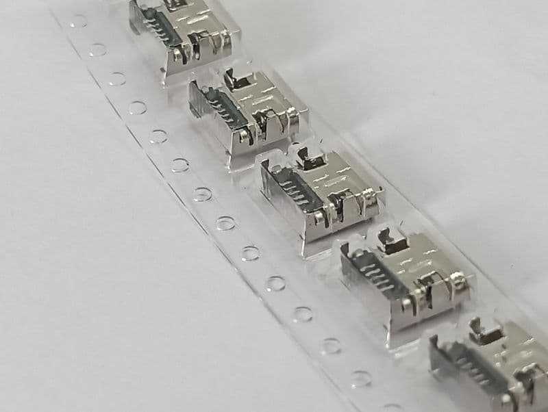 1A Horizontal Attachment 5P Female Micro-B SMD USB Connector(Pack of 5) - View 2