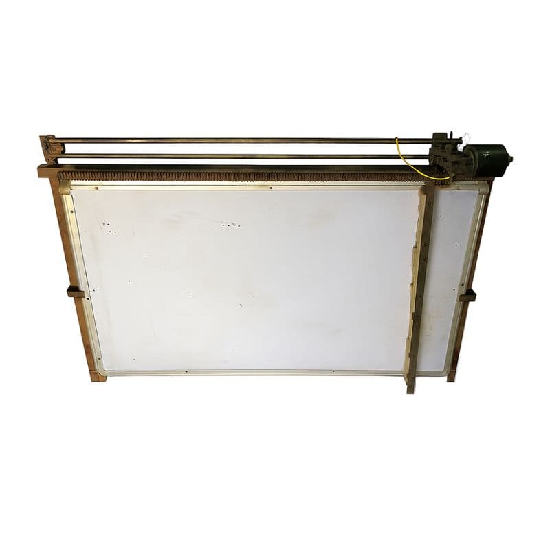 Automatic White Board Cleaner - View 1
