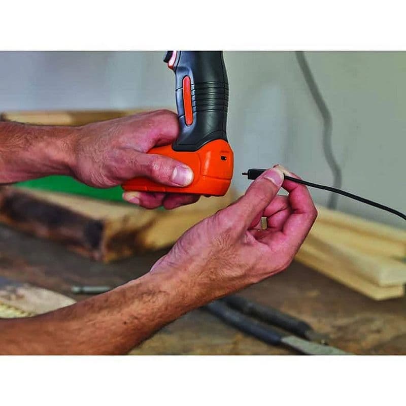 Black & Decker: BDCD8GPA 14 Pieces 7.2V Li-Ion Orange Cordless Drill Kit - View 3