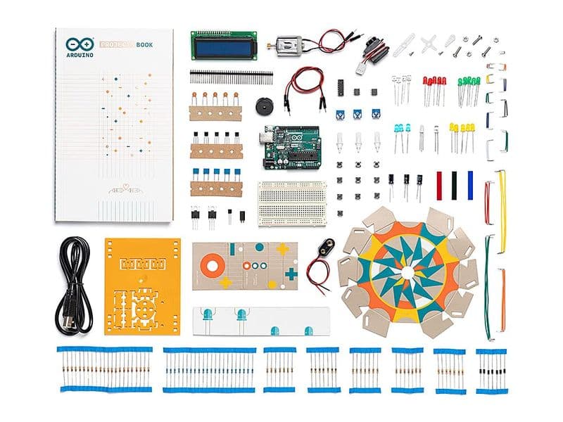 Official Arduino Starter Kit [K000007] - View 2