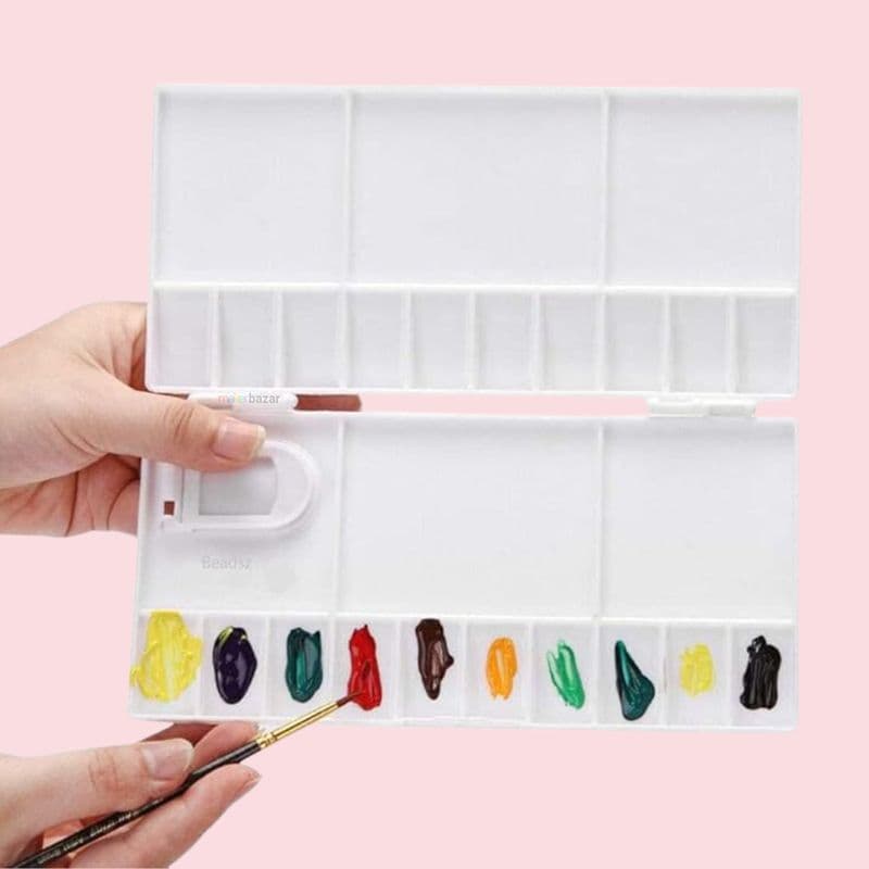 Painting Palette with Lid – Reusable Plastic Artist Mixing Tray (20×9.5cm) - View 1