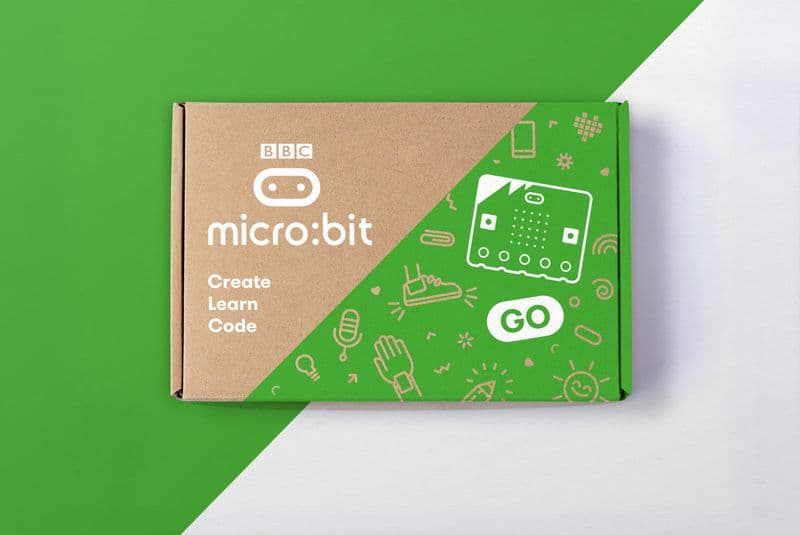 BBC Micro:Bit V2.2 Go Kit - View 2