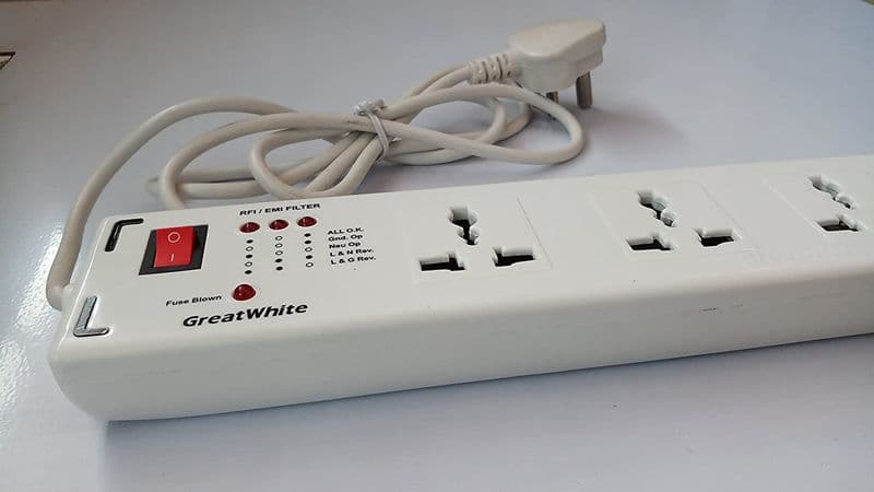 GreatWhite: Power Strip Spike Guard 1 Switch and 4 Socket (White) - View 2