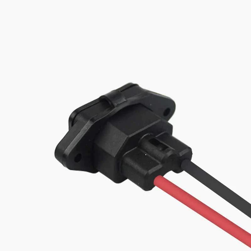 12AWG IEC C13 Male Plug Socket Adapter With 15cm Wire and Cover - View 2