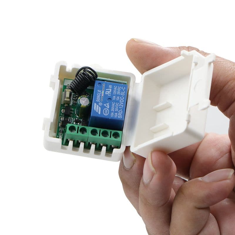[Type 1] 12VDC 433MHz 1 Channel RF Receiver Module with Casing - View 1