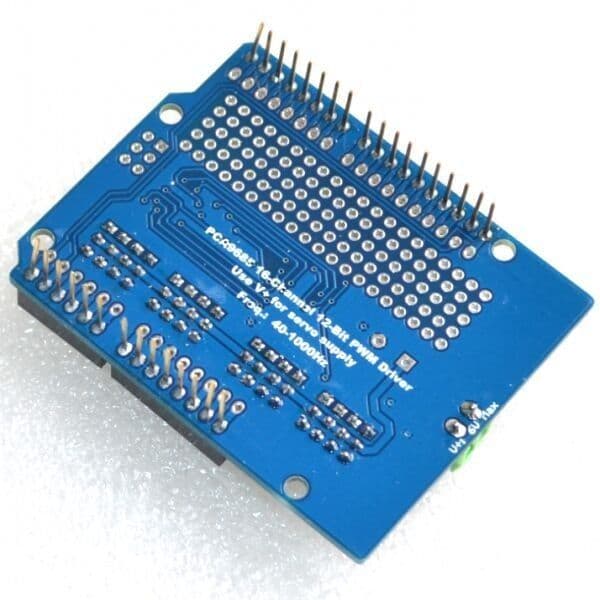 16 Channel PWM Servo Motor Shield for Arduino - View 3