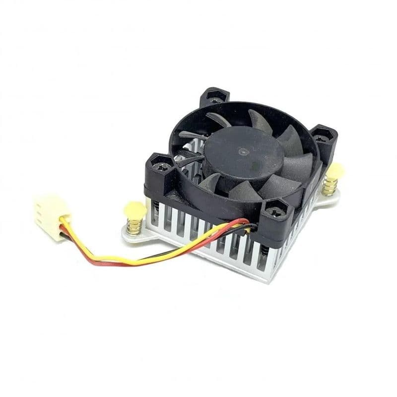 Heatsink with Fan for Thermoelectric Peltier Cooling System - View 1
