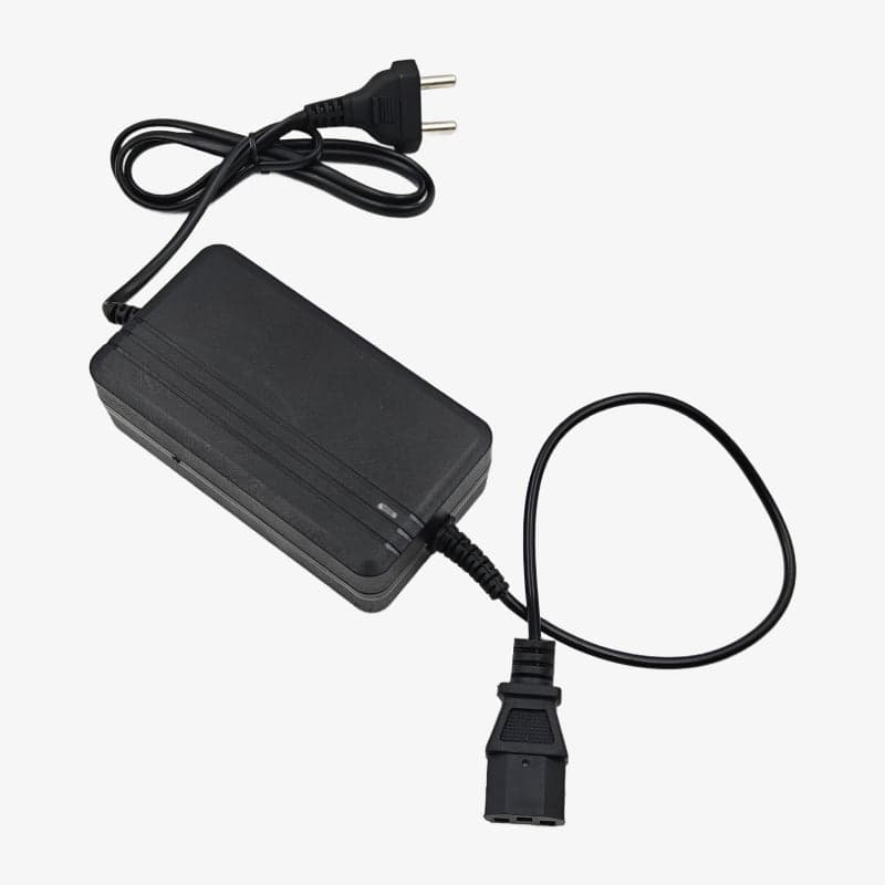 14.6V 1.5A Agriculture Sprayer Battery Charger for 12.8V LFP Battery with Power Cable - View 1