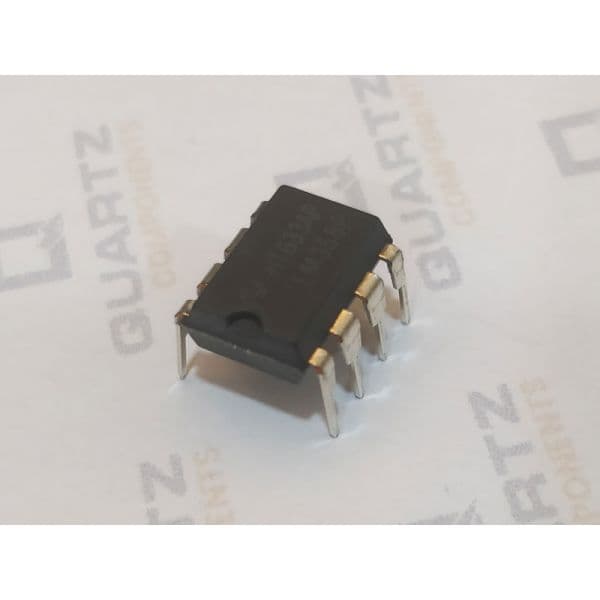 LM358 Dual Op Amp IC - View 2
