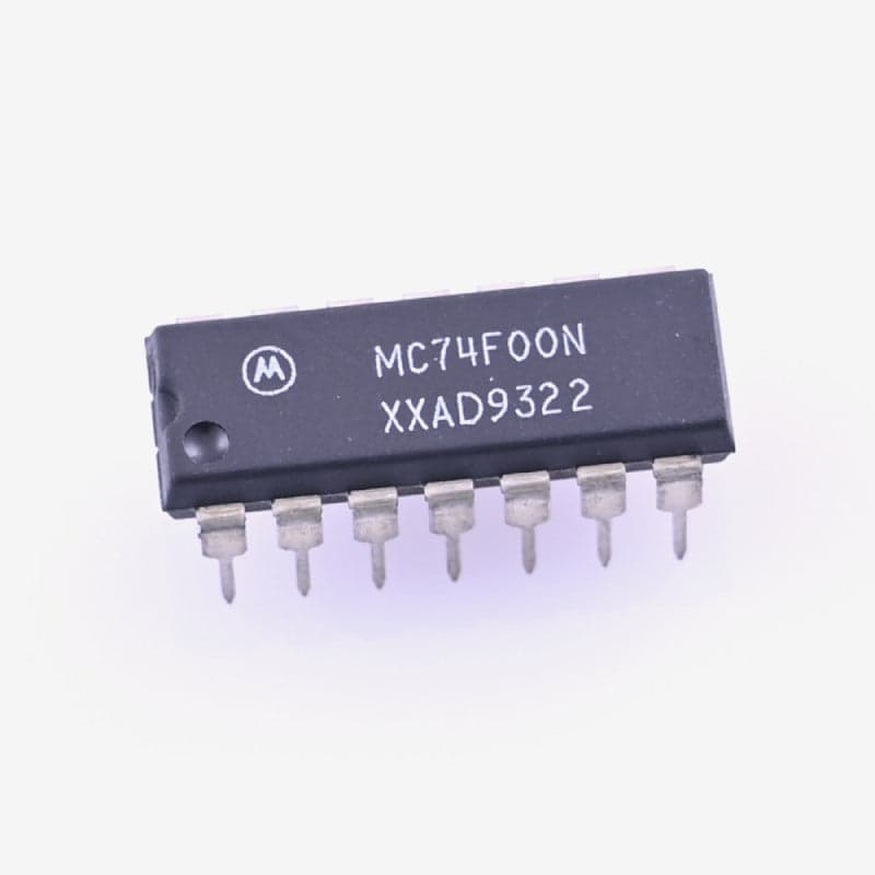 74HC00 Quad 2-input NAND Gate IC - View 1