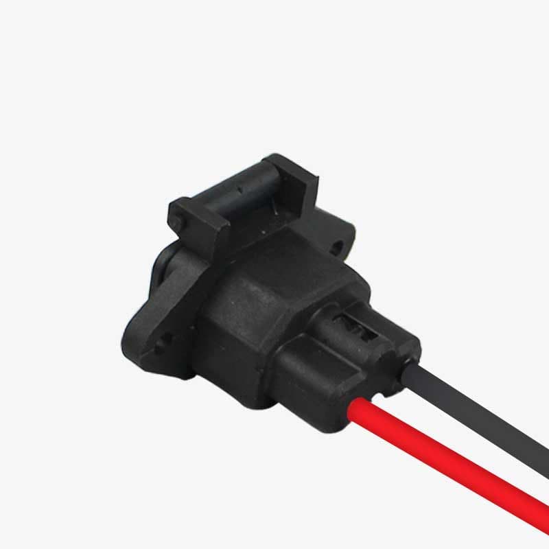 3 Pin Male Connector / IEC Screw Panel Mount Power Socket with Wire and Plastic Cover - View 3