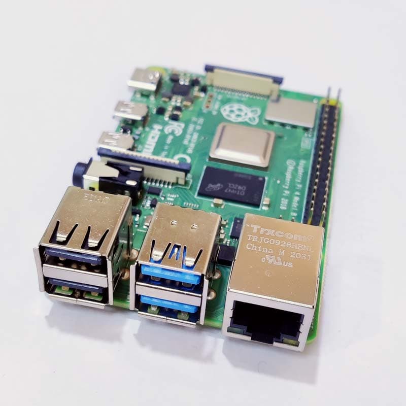 Raspberry Pi 4 Model B - 8GB RAM - View 2