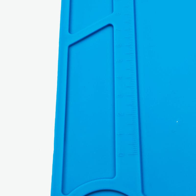 12.7 x 9 Inch Heat Insulation Silicone Anti-Static, Magnetic Workbench Mat - View 3