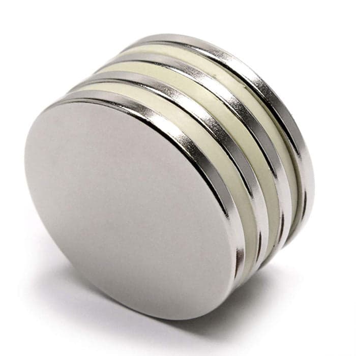 Neodymium (NdFeB) 8x2 mm Disc Magnet - High-Strength Rare Earth Magnet - View 1