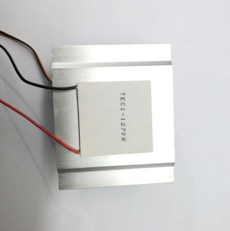 Peltier with Heatsink and Fan - View 3