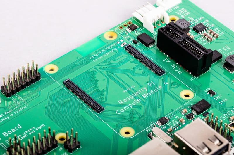 Compute Module 4 IO Board - View 2