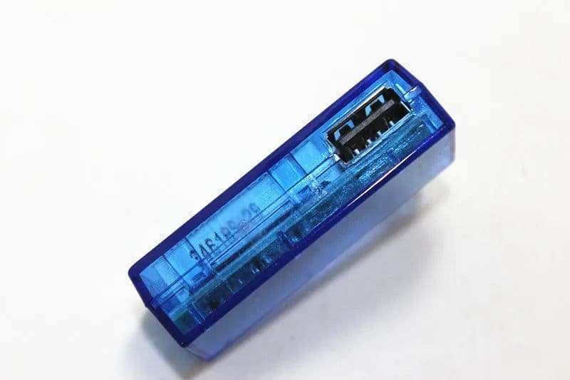 USB Charger Doctor (Voltmeter Ammeter) - Essential Voltage & Current Meter - View 2