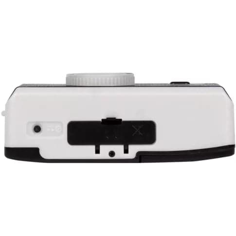 Ilford Sprite 35mm II Reusable Film Camera in Colour with Built-In Flash & Optical View Finder – Silver - View 3