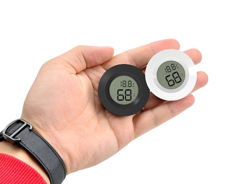 TPM-40 Temperature and Humidity Meter with Round Panel Mount LCD Display - View 3