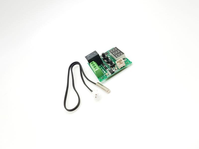 W1209 Thermostat Temperature Control Switch 12V with display - View 2