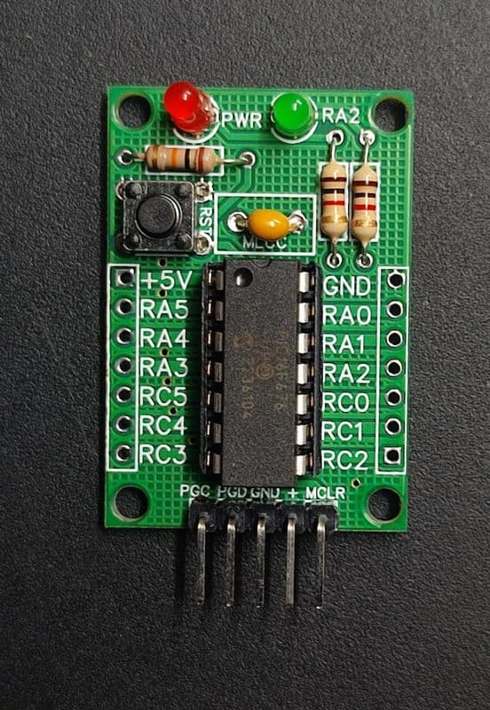 PIC16F676 PIC DEVELOPMENT BOARD ET9677 - View 1