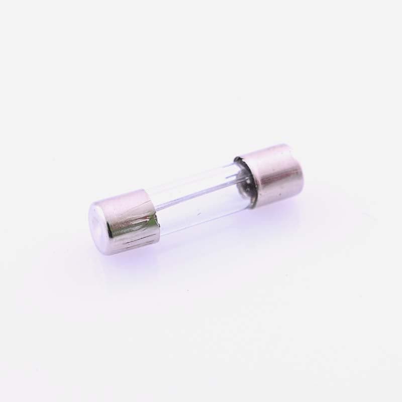 15A 250V Glass Cartridge Fuse - 5x20mm - View 1