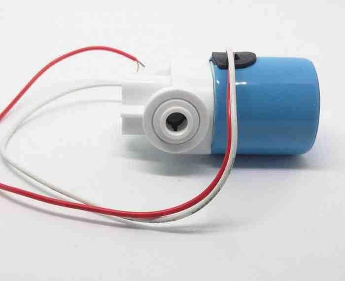 Solenoid Valve 12v 1/4 inch (Blue) - View 3
