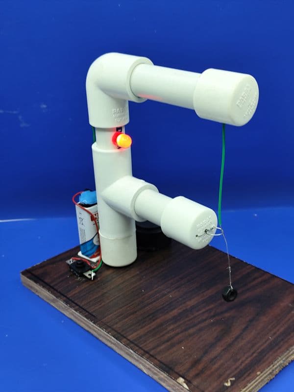 Earthquake detector (Ready made project) - View 3
