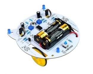 DIY Mini Cat Line Follower Tracking Robot - View 1